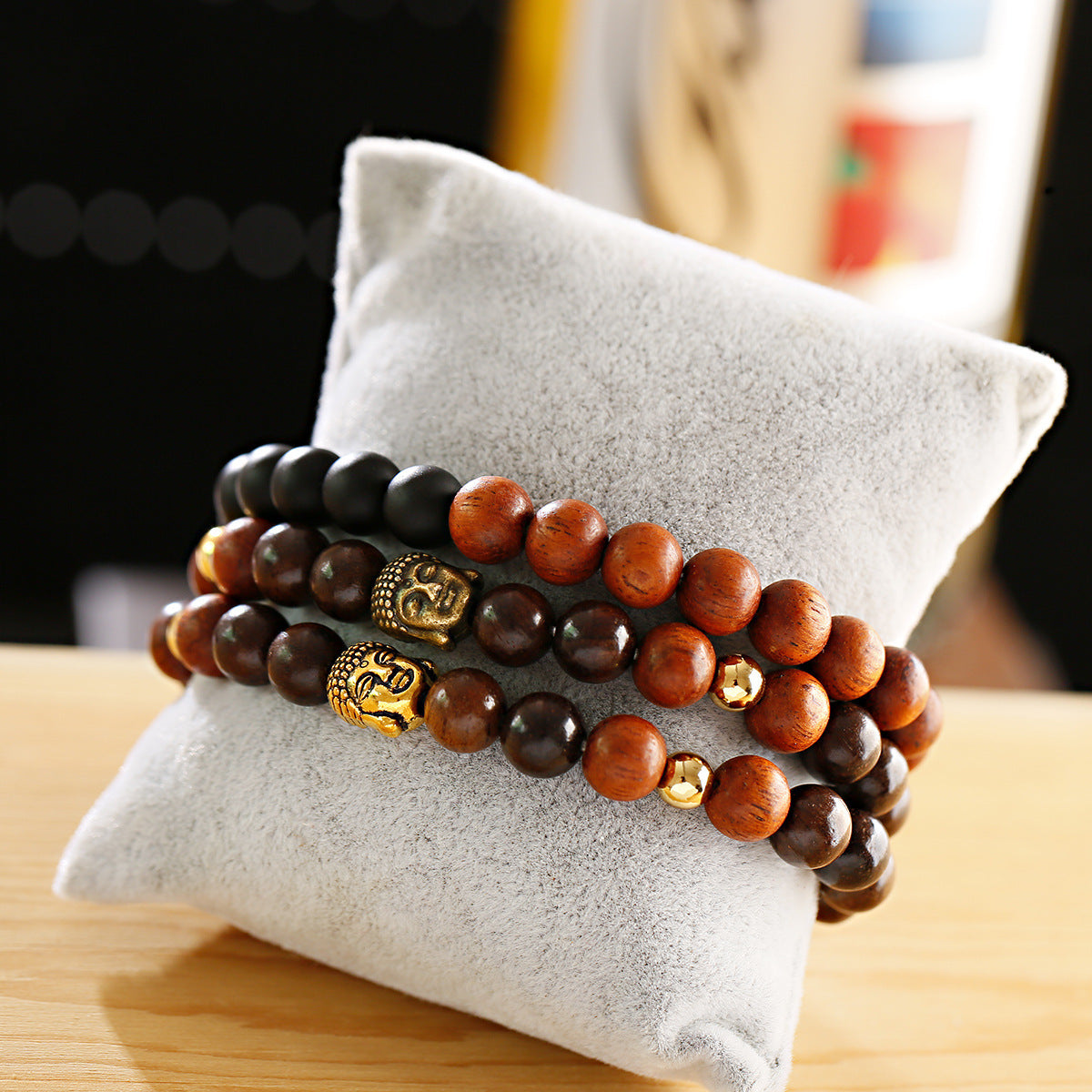 Wooden beads frosted bracelet